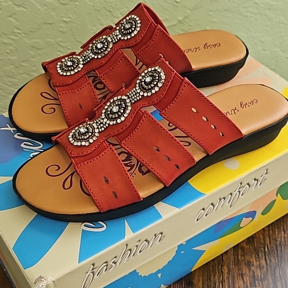 New Easy Street Nori sandals 7N
